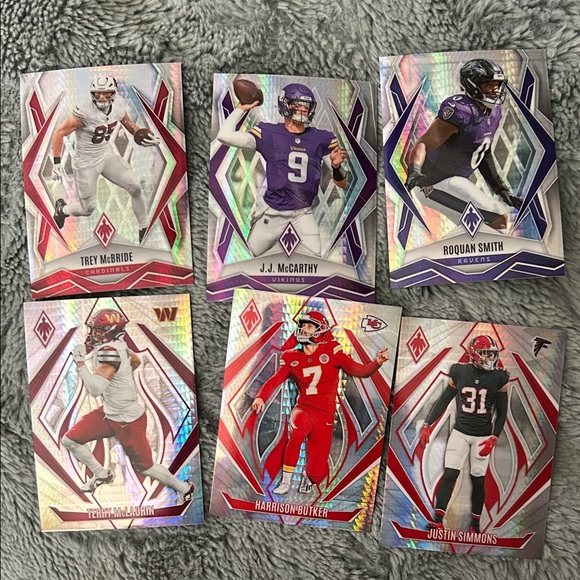 Panini Kids Trading Cards - Purple, Red, Silver - Picture 1 of 2